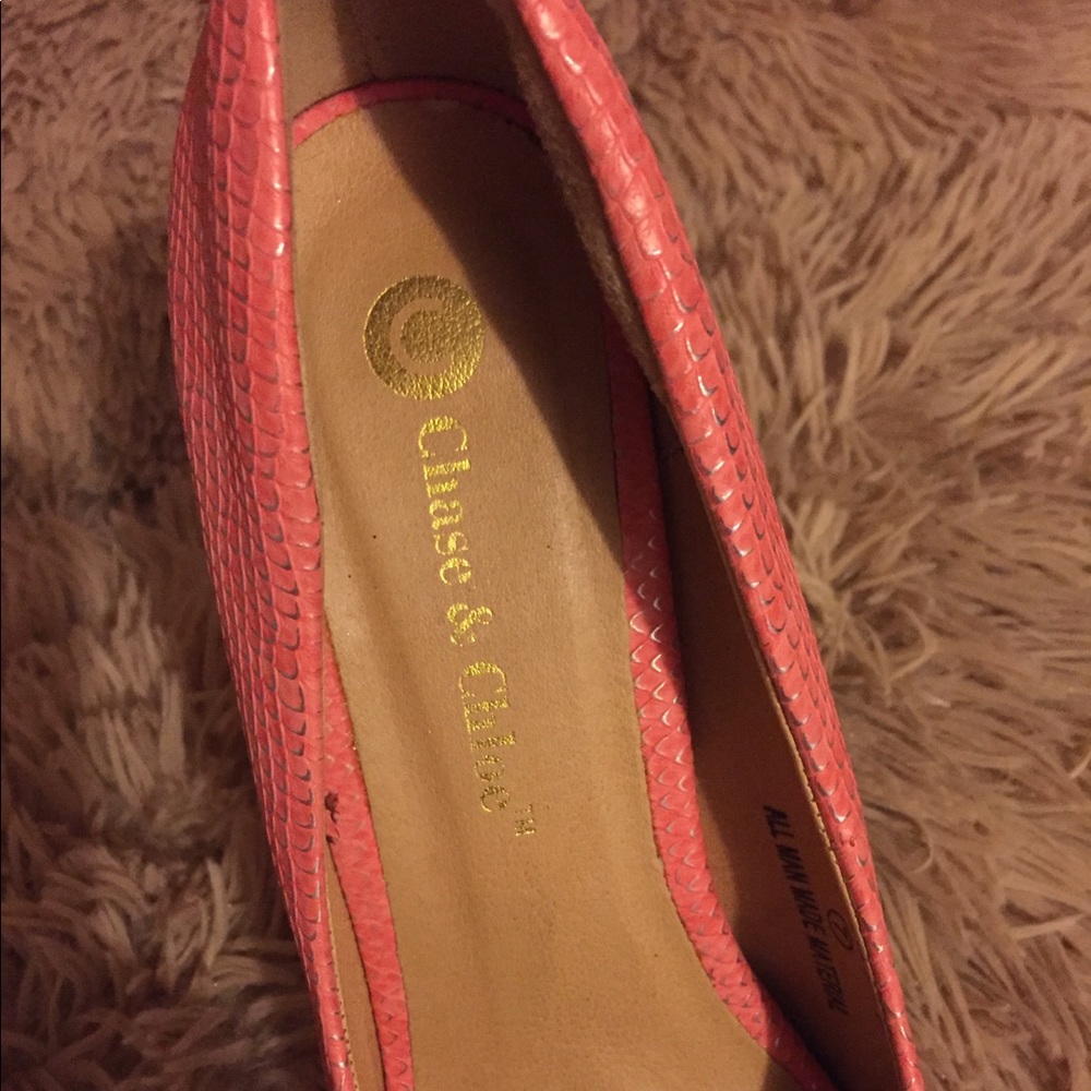Heels. - Picture 2 of 2